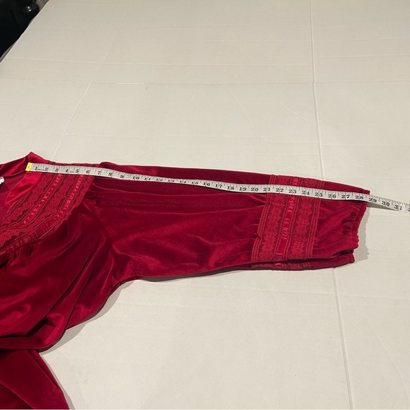 Vintage Women’s 2X House Dress Coat Lounge Ted Velour Zip Front Intricate Lace - Picture 12 of 15